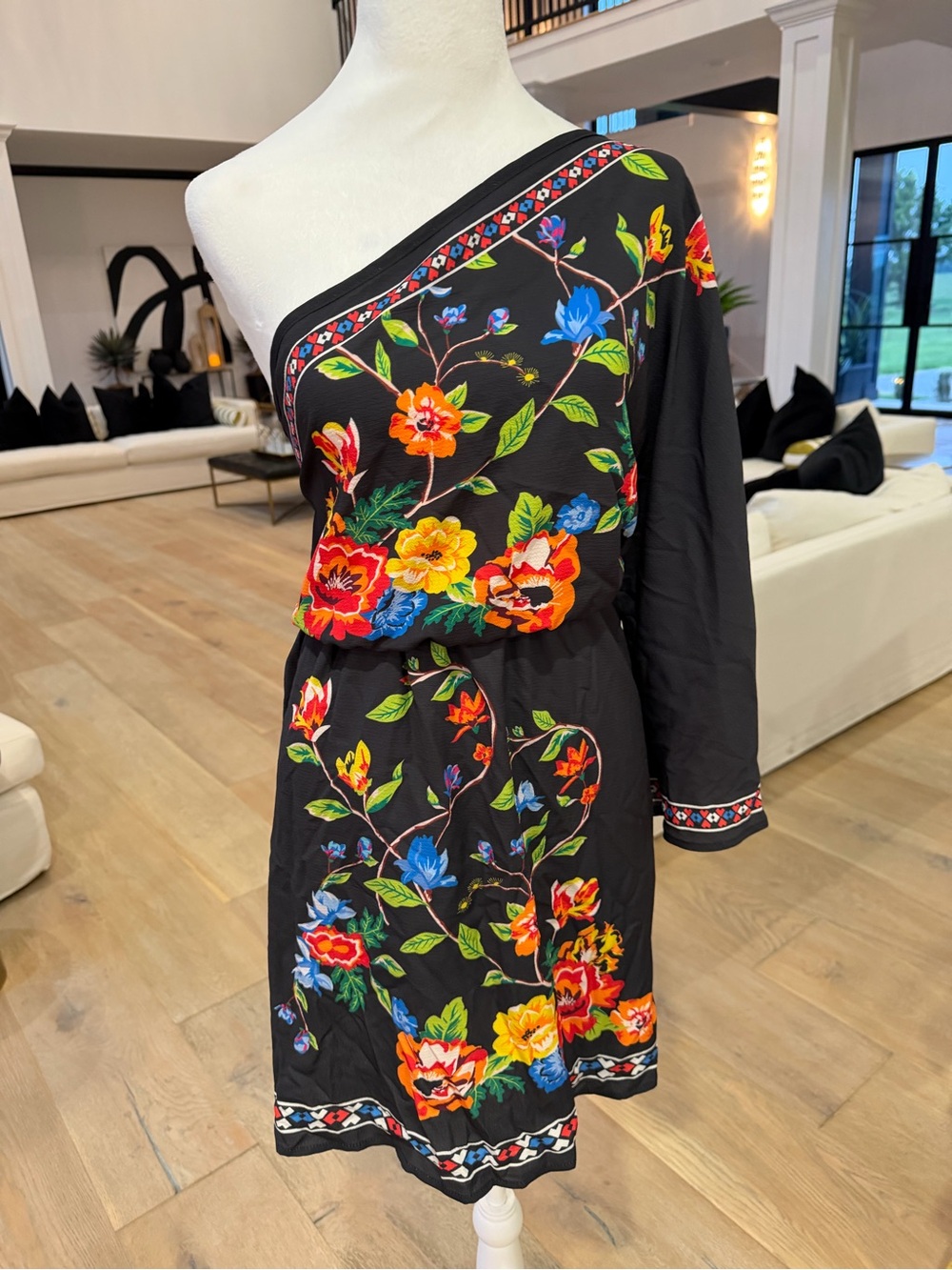 SHEIN Black One-Shoulder Floral Print Dress